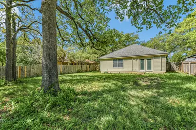 814 Monarch Avenue, Cedar Park, TX 78613 - Photo 18