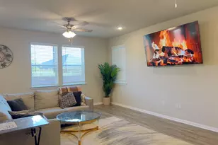 6254 Marsh Ln, Buda, TX 78610 - Photo 8