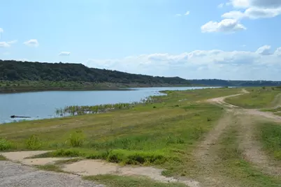 103 Rolling Hills Drive, Spicewood, TX 78669 - Photo 18