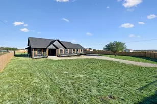 108 Santa Teresa Rd, Kyle, TX 78640 - Photo 26