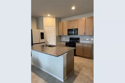 2713 Paragon Fox Drive, Pflugerville, TX 78660 - Photo 10