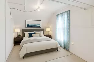 2705 E 2nd St, Austin, TX 78702 - Photo 18