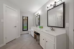 8600 Appalachian Dr, Austin, TX 78759 - Photo 18