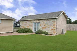 124 Polo Pony, Liberty Hill, TX 78642 - Photo 4