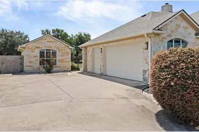 124 Polo Pony, Liberty Hill, TX 78642 - Photo 6