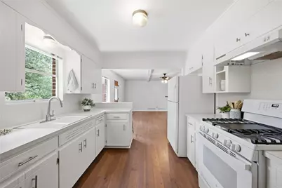 11605 N Oaks Drive, Austin, TX 78753 - Photo 4