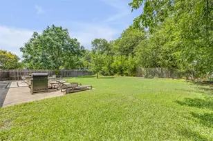 1602 Ashberry Dr, Austin, TX 78723 - Photo 16