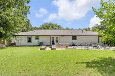 1602 Ashberry Drive, Austin, TX 78723 - Photo 16