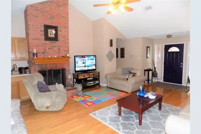 2306 Raintree Path, Round Rock, TX 78664 - Photo 6