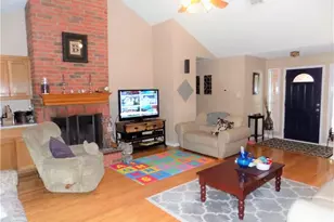 2306 Raintree Path, Round Rock, TX 78664 - Photo 6