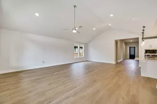 108 Country Cat Ln, San Marcos, TX 78666 - Photo 12