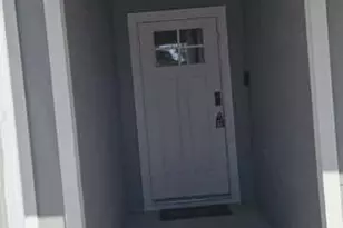 223 Sweetwater Crk Ln, Hutto, TX 78634 - Photo 4