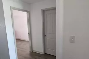 223 Sweetwater Crk Ln, Hutto, TX 78634 - Photo 18