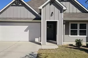 223 Sweetwater Crk Ln, Hutto, TX 78634 - Photo 1