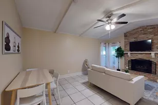 9104 Quail Creek Dr, Austin, TX 78758 - Photo 8