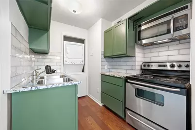 1110 W 22nd Street #2, Austin, TX 78705 - Photo 6