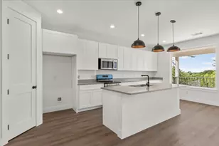 248 Kaukonahua Ln, Bastrop, TX 78602 - Photo 12