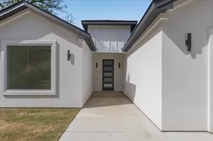 248 Kaukonahua Ln, Bastrop, TX 78602 - Photo 4