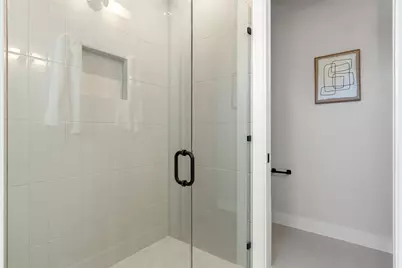 6321 Friendswood Drive, Austin, TX 78723 - Photo 22