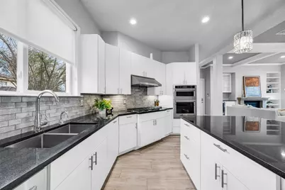 2800 Waymaker Way #36, Austin, TX 78746 - Photo 10