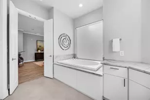 2800 Waymaker Way, Austin, TX 78746 - Photo 16