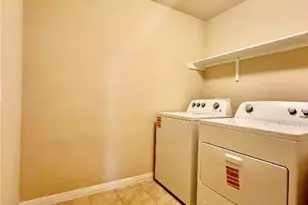 11113 Bachman Dr, Austin, TX 78754 - Photo 16