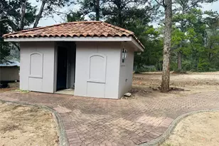 1053 Elm Crest Dr, New Ulm, TX 78950 - Photo 16