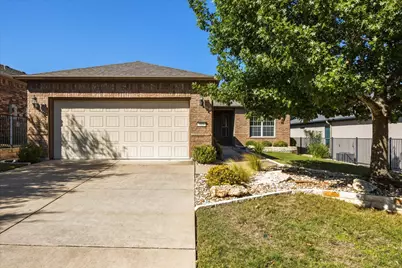 325 Bartlett Peak Drive, Georgetown, TX 78633 - Photo 2