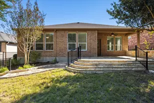 325 Bartlett Peak Dr, Georgetown, TX 78633 - Photo 36