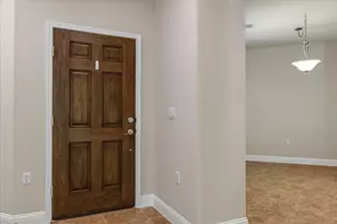 325 Bartlett Peak Dr, Georgetown, TX 78633 - Photo 4