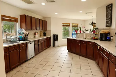 407 Evening Grosbeak Drive, Pflugerville, TX 78660 - Photo 4