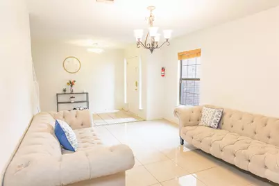 407 Evening Grosbeak Drive, Pflugerville, TX 78660 - Photo 4