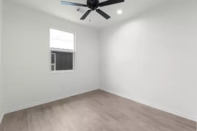 870 & 872 Waco Street, Kingsland, TX 78639 - Photo 22