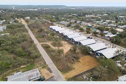 870 & 872 Waco Street, Kingsland, TX 78639 - Photo 30