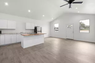 870 & 872 Waco St, Kingsland, TX 78639 - Photo 8