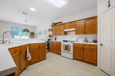 16853 Tortoise Street, Round Rock, TX 78664 - Photo 18
