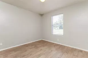 6801 Stonleigh Pl, Austin, TX 78744 - Photo 12