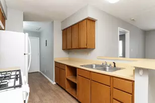 6801 Stonleigh Pl, Austin, TX 78744 - Photo 6