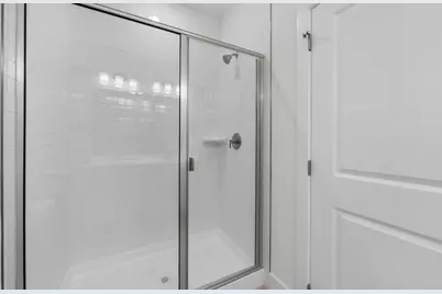 594 Tailwind Drive, Kyle, TX 78640 - Photo 6