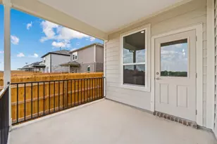 594 Tailwind Dr, Kyle, TX 78640 - Photo 14