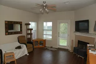 3229 Long Day Dr, Austin, TX 78754 - Photo 2