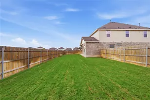 12900 Cerro Castellan Trace, Manor, TX 78653 - Photo 32