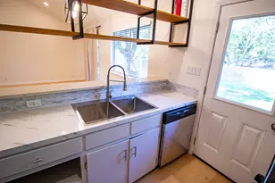 7012 Colony Park Dr, Austin, TX 78724 - Photo 8