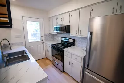 7012 Colony Park Drive, Austin, TX 78724 - Photo 6