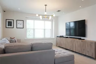 8604 Capitol View Dr, Austin, TX 78747 - Photo 14