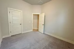 12008 Reindeer Dr, Austin, TX 78754 - Photo 30