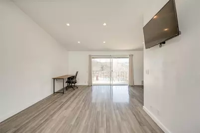 1304 Mariposa Drive #214, Austin, TX 78704 - Photo 6