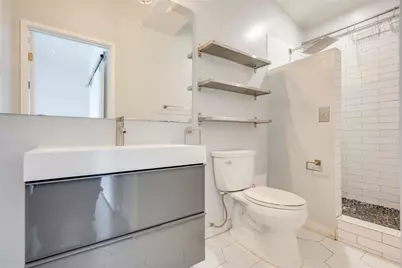 1304 Mariposa Drive #214, Austin, TX 78704 - Photo 20