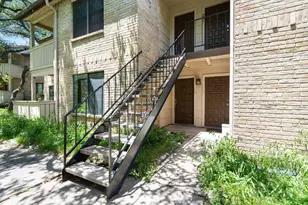 8210 Bent Tree Rd, Austin, TX 78759 - Photo 2