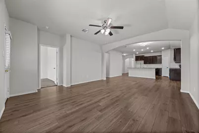 222 Reagor Drive, Taylor, TX 76574 - Photo 6
